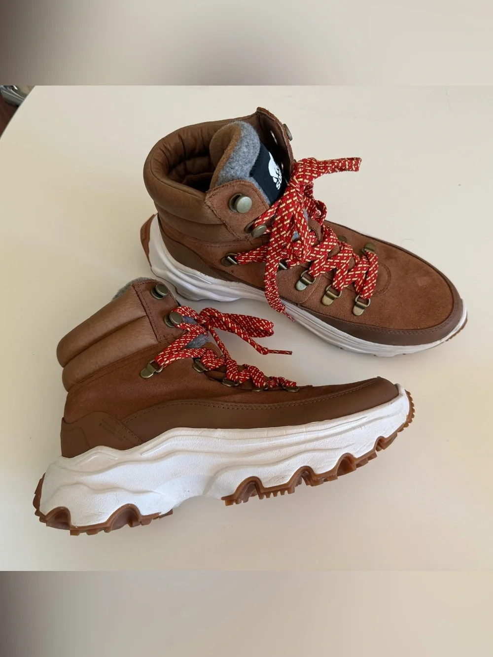 Sorel Women's Kinetic Breakthru Conquest boots